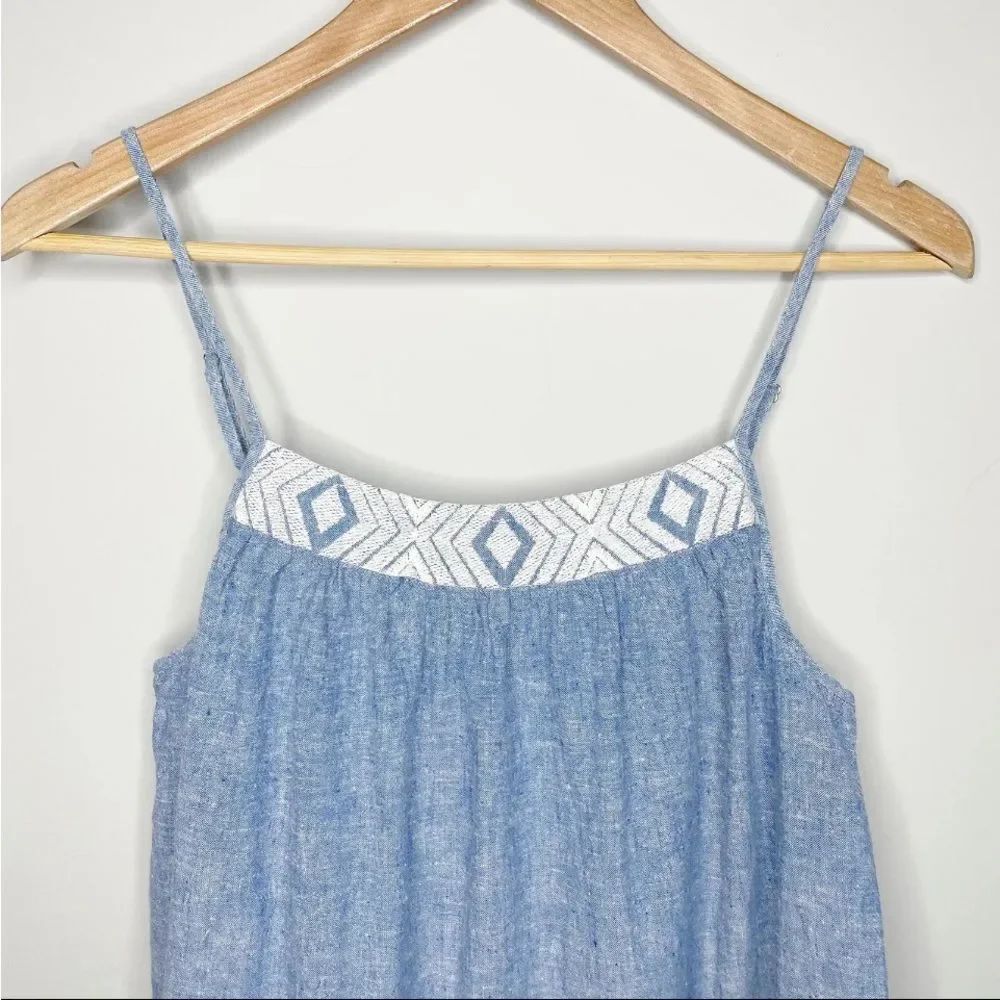 Soft Joie Agneza blue chambray tank top with embroidery details - Picture 3 of 4